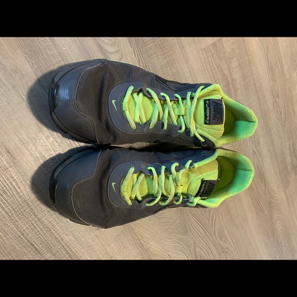 Nike Dual Fusion TR 3 III Running Shoes Trainers - Picture 4 of 9